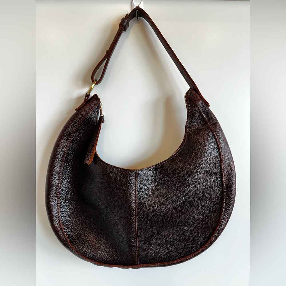 Portland Leather Goods Large Nora Shoulder Bag - Coldbrew Pebbled Leather